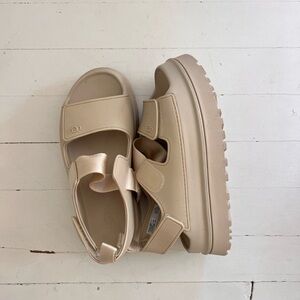 Ugg Platform Sandal